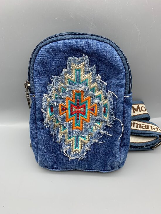 Montana West Handbags - NWOT Montana West Denim Crossbody Purse Aztec Print Boho/Hippie Country Western